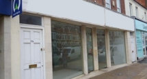 PROMINENT DOUBLE-FRONTED SHOP PREMISES